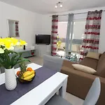 Apartman Petra *